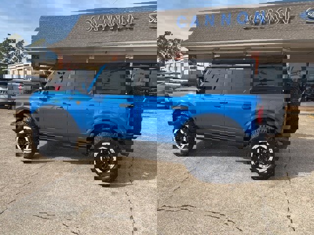 Certified 2023 Ford Bronco Badlands image 3