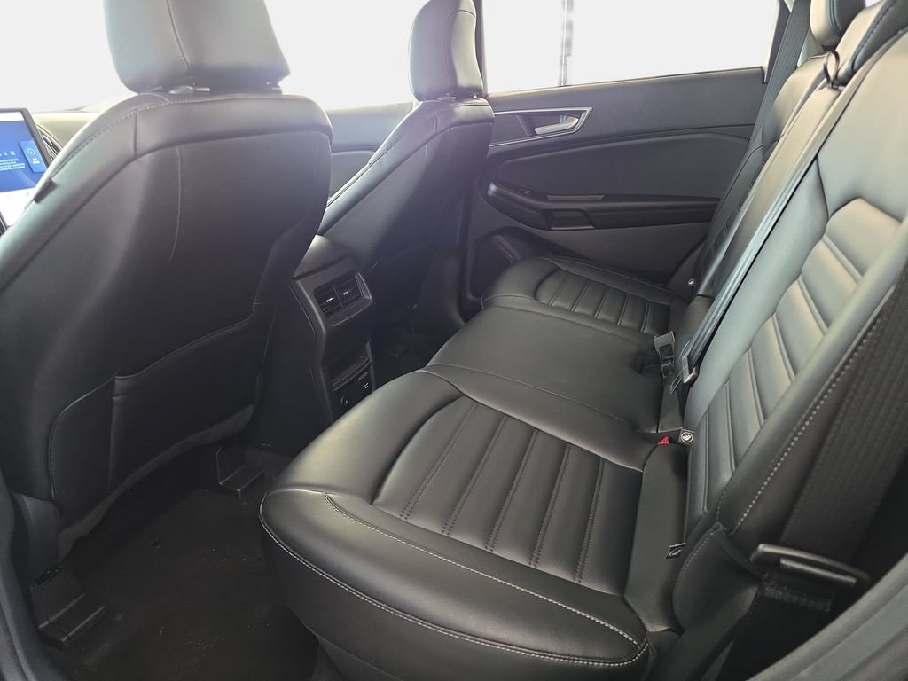 Certified 2023 Ford Edge SEL w/ Convenience Package AWD/4WD image 11