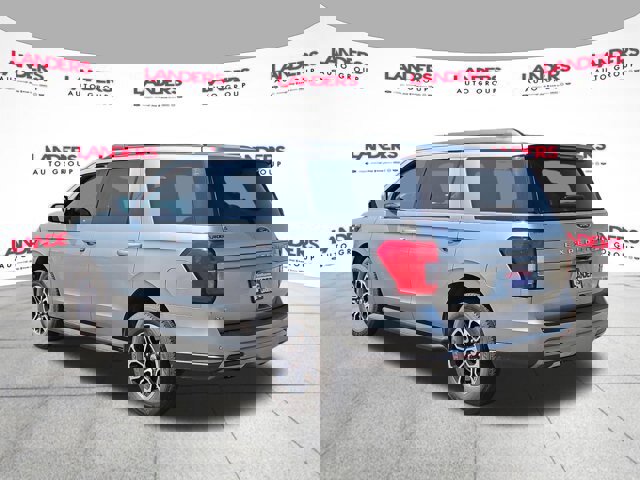 Certified 2024 Ford Expedition XLT RWD image 5