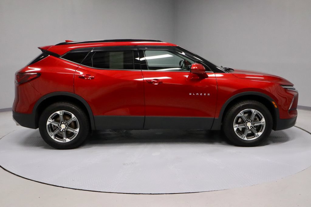Used 2023 Chevrolet Blazer LT w/ Convenience Package AWD/4WD image 11