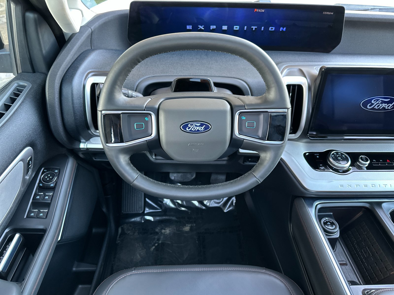 Certified 2025 Ford Expedition Active image 14