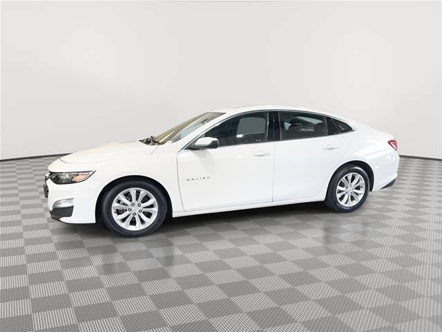 Used 2024 Chevrolet Malibu LT FWD image 2