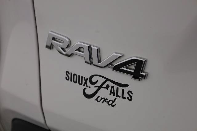 Used 2024 Toyota RAV4 XLE w/ Convenience Package AWD/4WD image 33