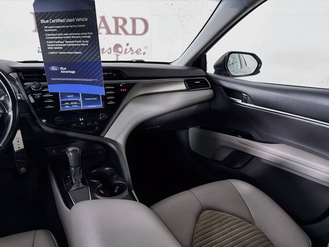 Used 2019 Toyota Camry SE FWD image 25