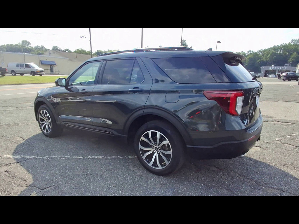 Certified 2024 Ford Explorer ST-Line w/ Class IV Trailer Tow Package AWD/4WD image 6