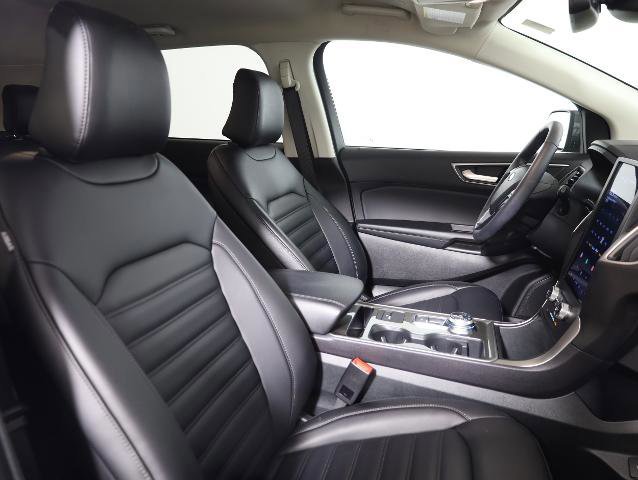 Certified 2024 Ford Edge SEL w/ Convenience Package image 9