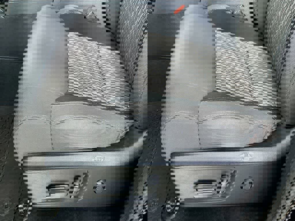 Used 2020 Toyota Tundra 4x4 Double Cab image 27