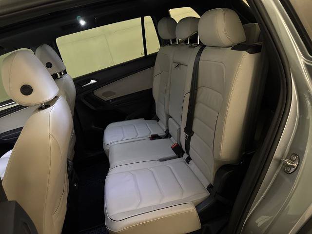 Used 2021 Volkswagen Tiguan SEL Premium R-Line w/ 3rd Row Seat Package AWD/4WD image 32