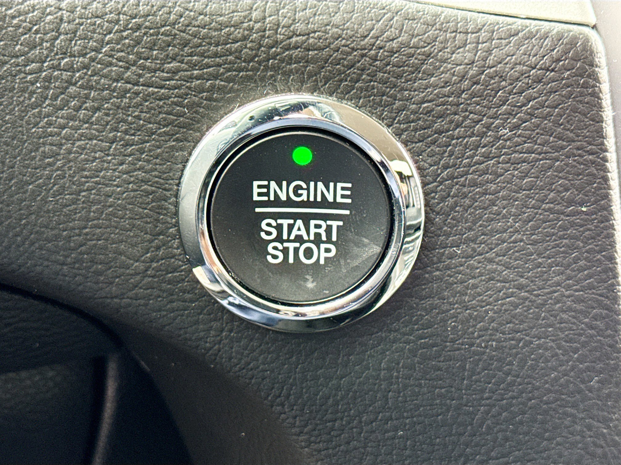 Certified 2022 Ford Edge SEL w/ Convenience Package image 12