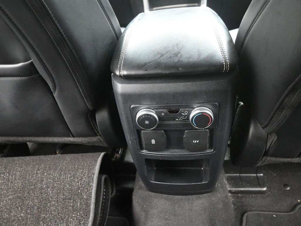 Certified 2021 Ford Explorer XLT w/ Equipment Group 202A image 14