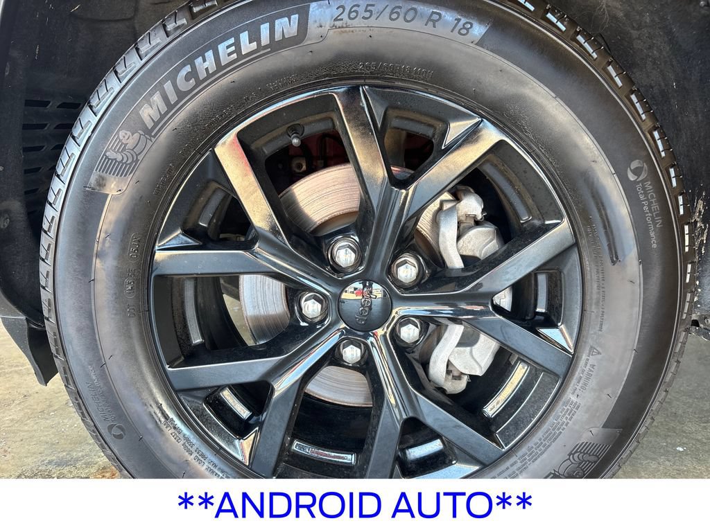 Used 2024 Jeep Grand Cherokee Altitude RWD image 13
