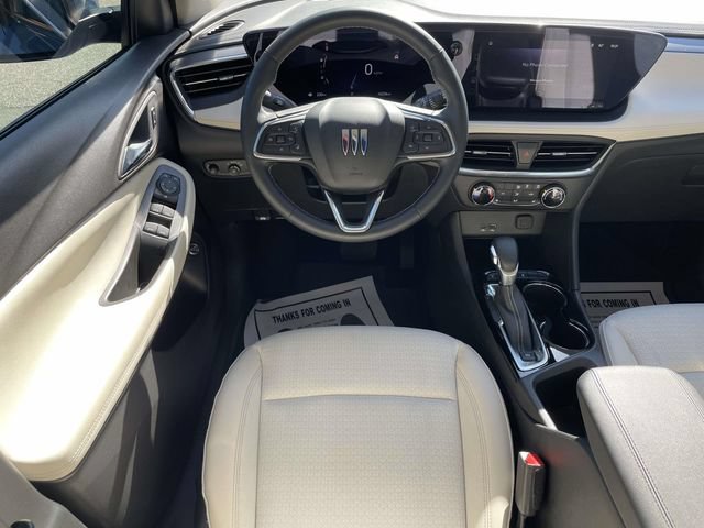 Used 2025 Buick Encore GX Preferred w/ Comfort Package FWD image 12