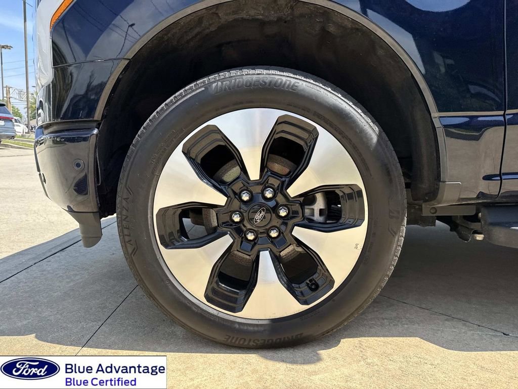 Certified 2023 Ford F150 Lightning Platinum AWD/4WD image 7