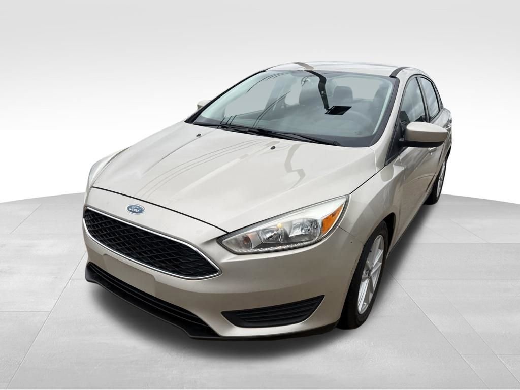 Certified 2018 Ford Focus SE image 4