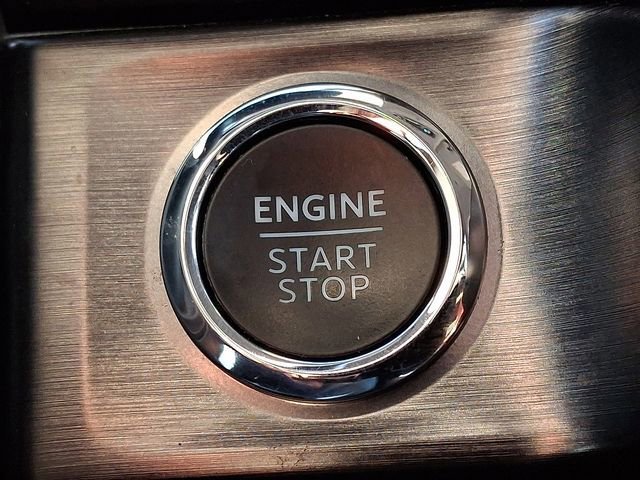 Certified 2023 Ford F250 Lariat w/ Lariat Ultimate Package image 24