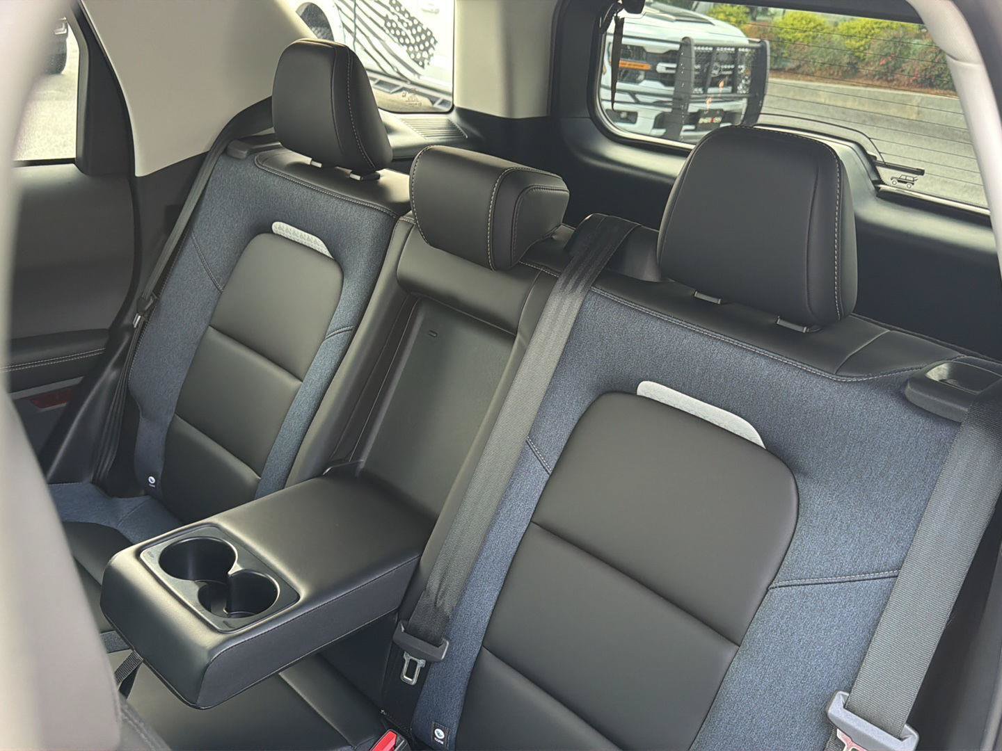 Certified 2025 Ford Bronco Sport Outer Banks w/ Outer Banks Tech Package+ AWD/4WD image 33