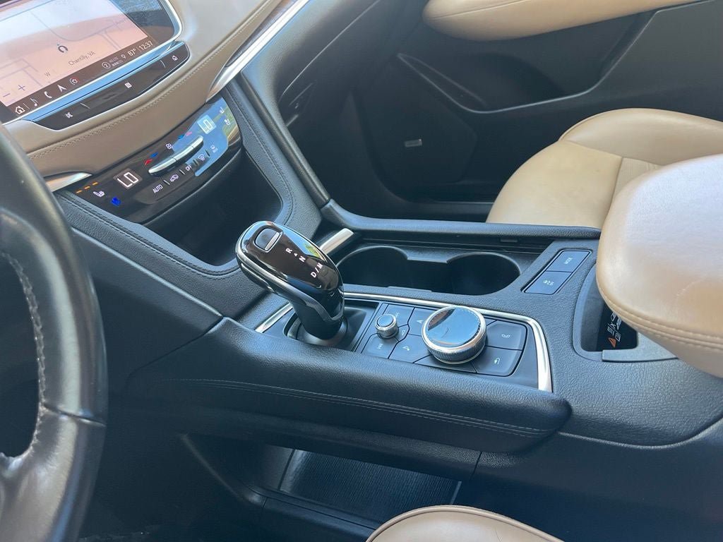 Used 2021 Cadillac XT5 Premium Luxury w/ Platinum Package FWD image 33