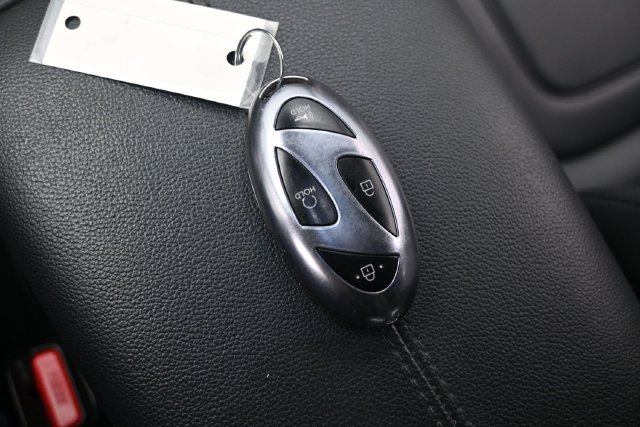 Used 2025 Hyundai Santa Cruz SEL AWD/4WD image 19
