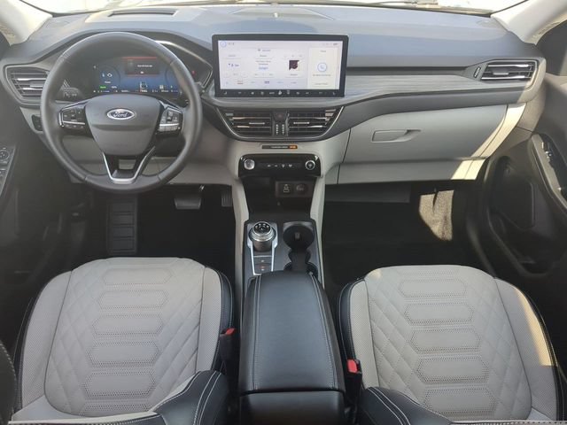 Certified 2024 Ford Escape SE w/ PHEV Premium Package FWD image 15