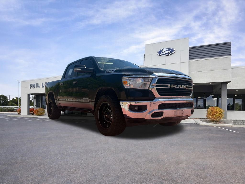 Used 2020 RAM 1500 Big Horn AWD/4WD image 1