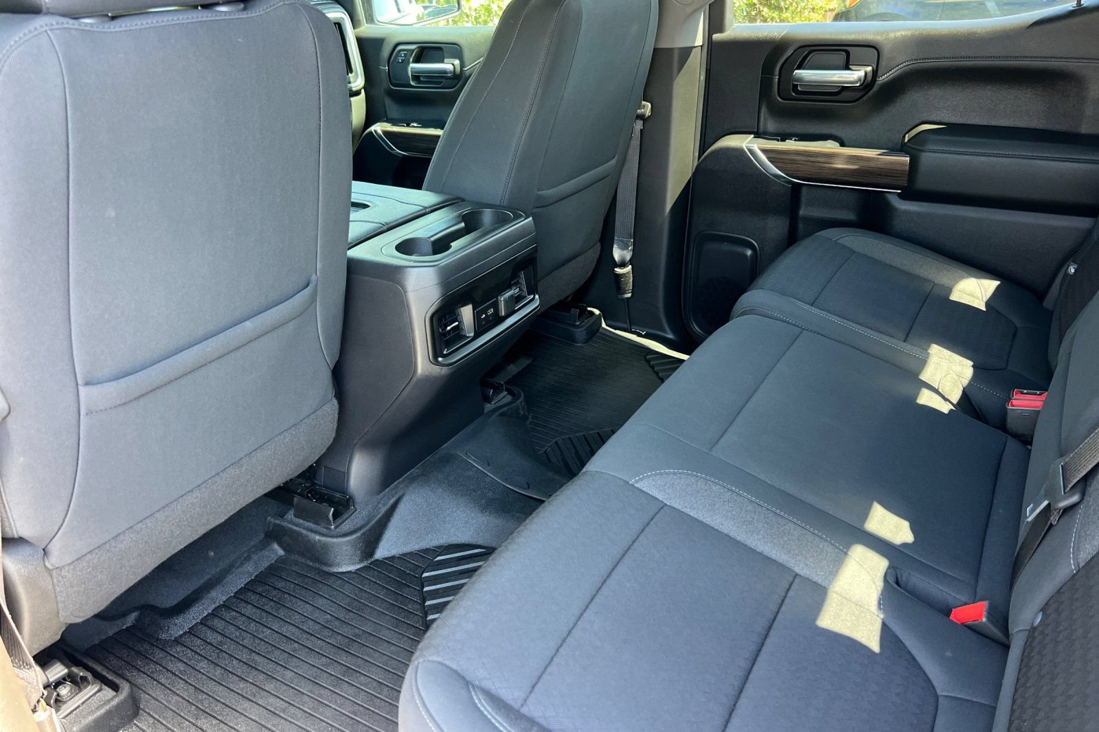 Used 2021 Chevrolet Silverado 1500 LT Trail Boss w/ Convenience Package II AWD/4WD image 13