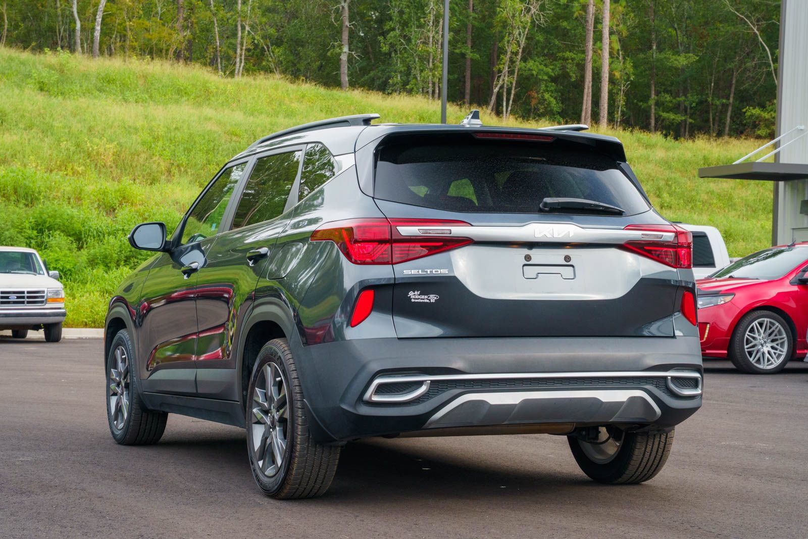 Used 2023 Kia Seltos S FWD image 5