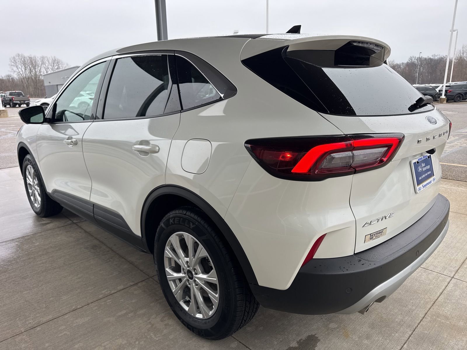 Certified 2023 Ford Escape Active w/ Tech Pack #2 image 6