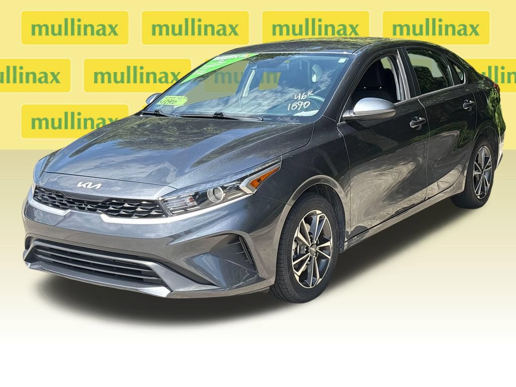 Used 2024 Kia Forte LXS FWD image 12