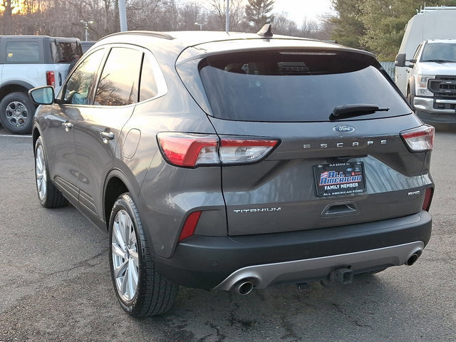 Certified 2022 Ford Escape Titanium w/ Titanium Elite Package image 8