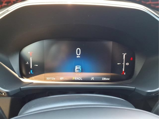 Certified 2025 Ford Escape ST-Line w/ Cold Weather Package AWD/4WD image 16