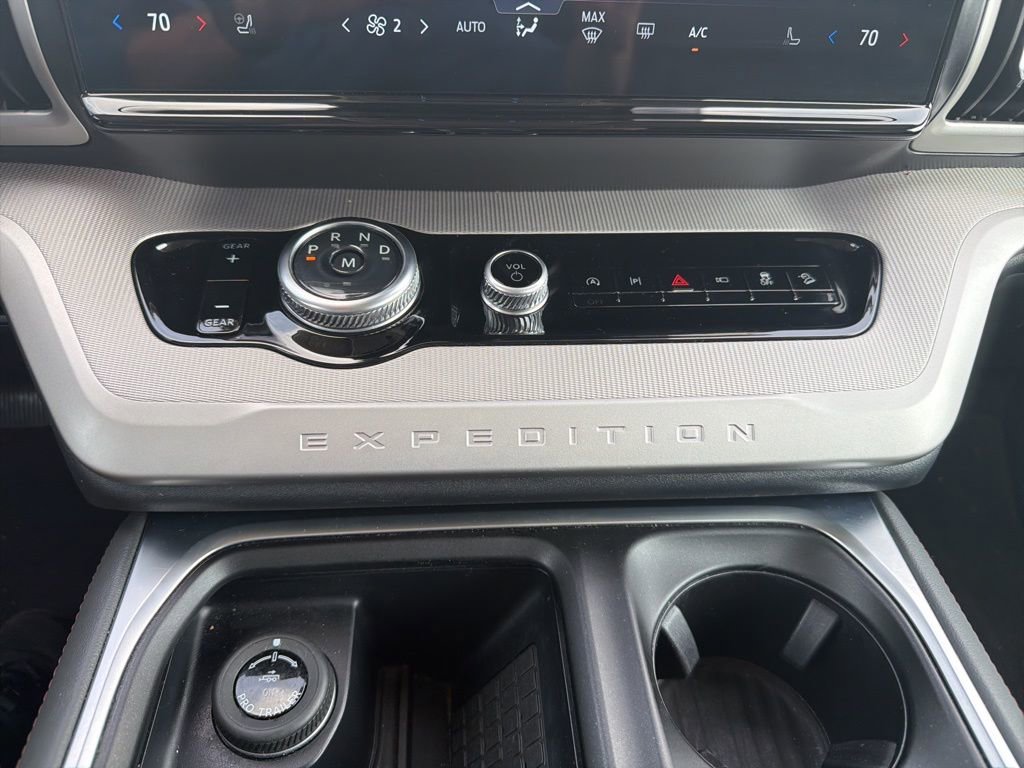 Certified 2025 Ford Expedition Max Active AWD/4WD image 21