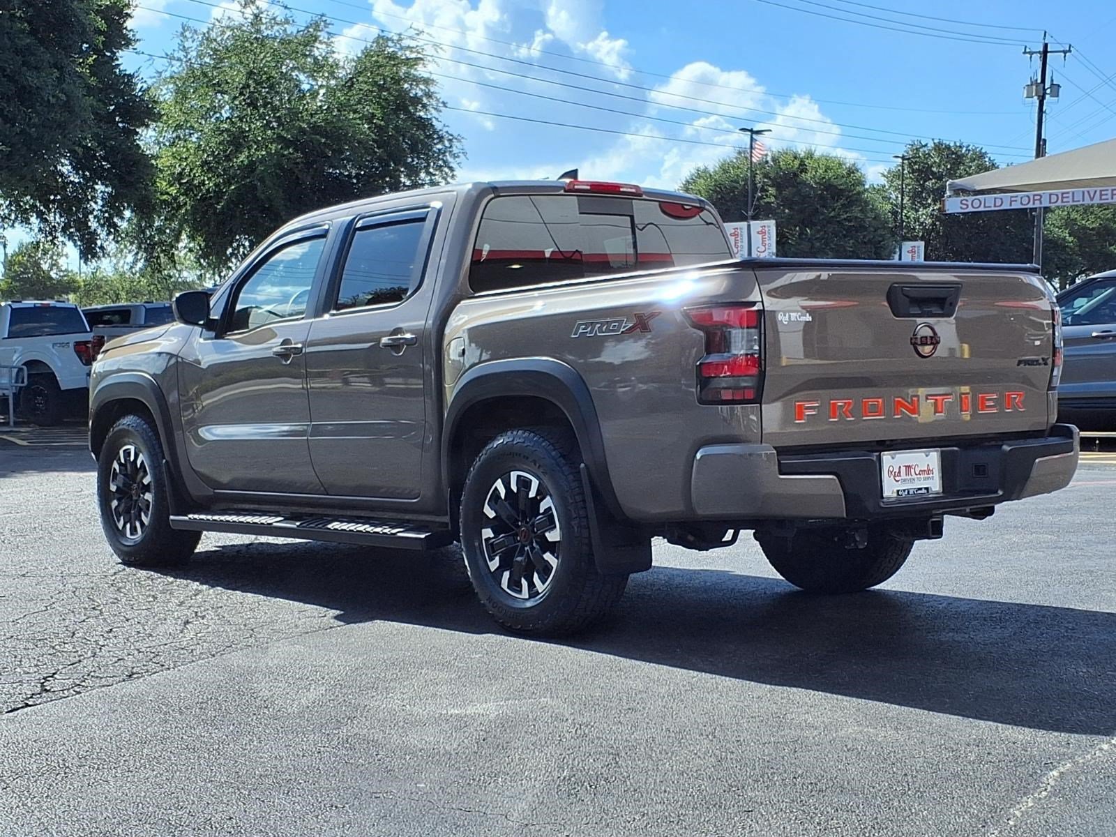 Used 2024 Nissan Frontier Pro-X RWD image 8