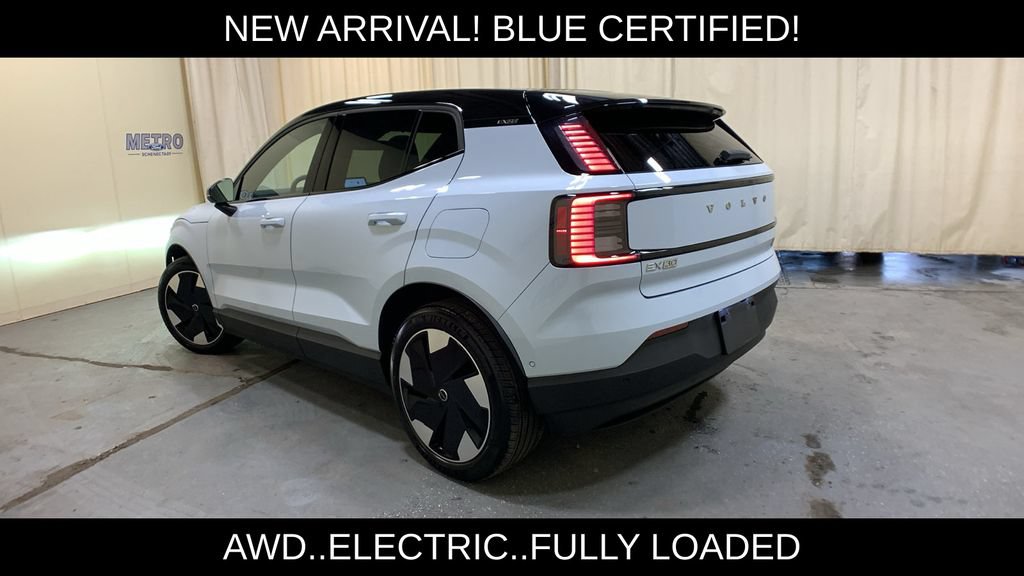Used 2025 Volvo EX30 Ultra w/ Climate Package AWD/4WD image 5