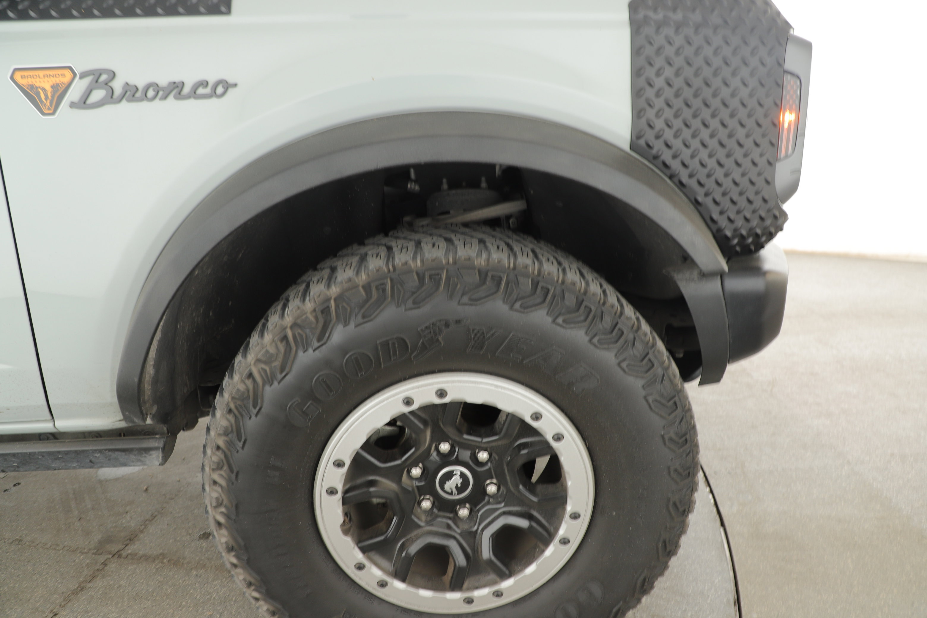 Certified 2022 Ford Bronco Badlands w/ Sasquatch Package image 5