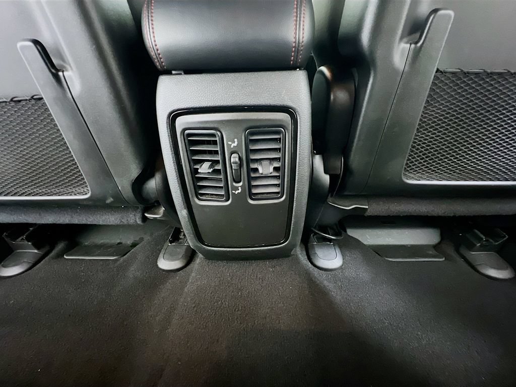 Used 2023 Dodge Durango GT AWD/4WD image 38