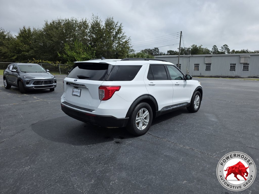 Certified 2021 Ford Explorer XLT RWD image 6