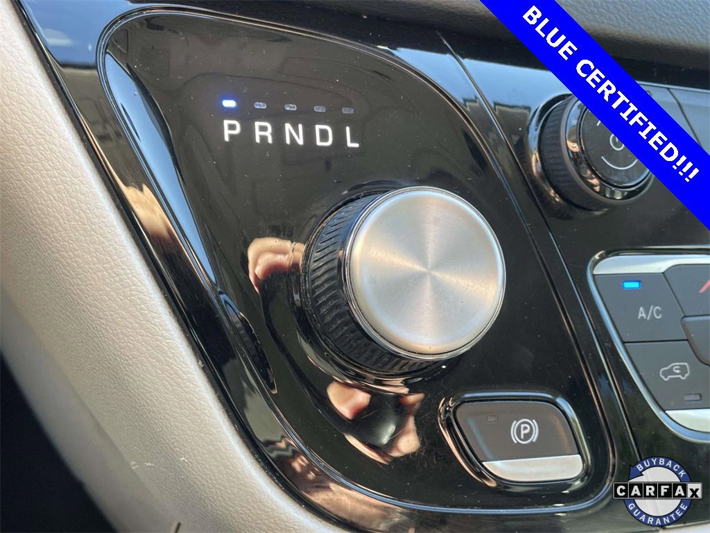 Used 2022 Chrysler Pacifica Touring-L image 30