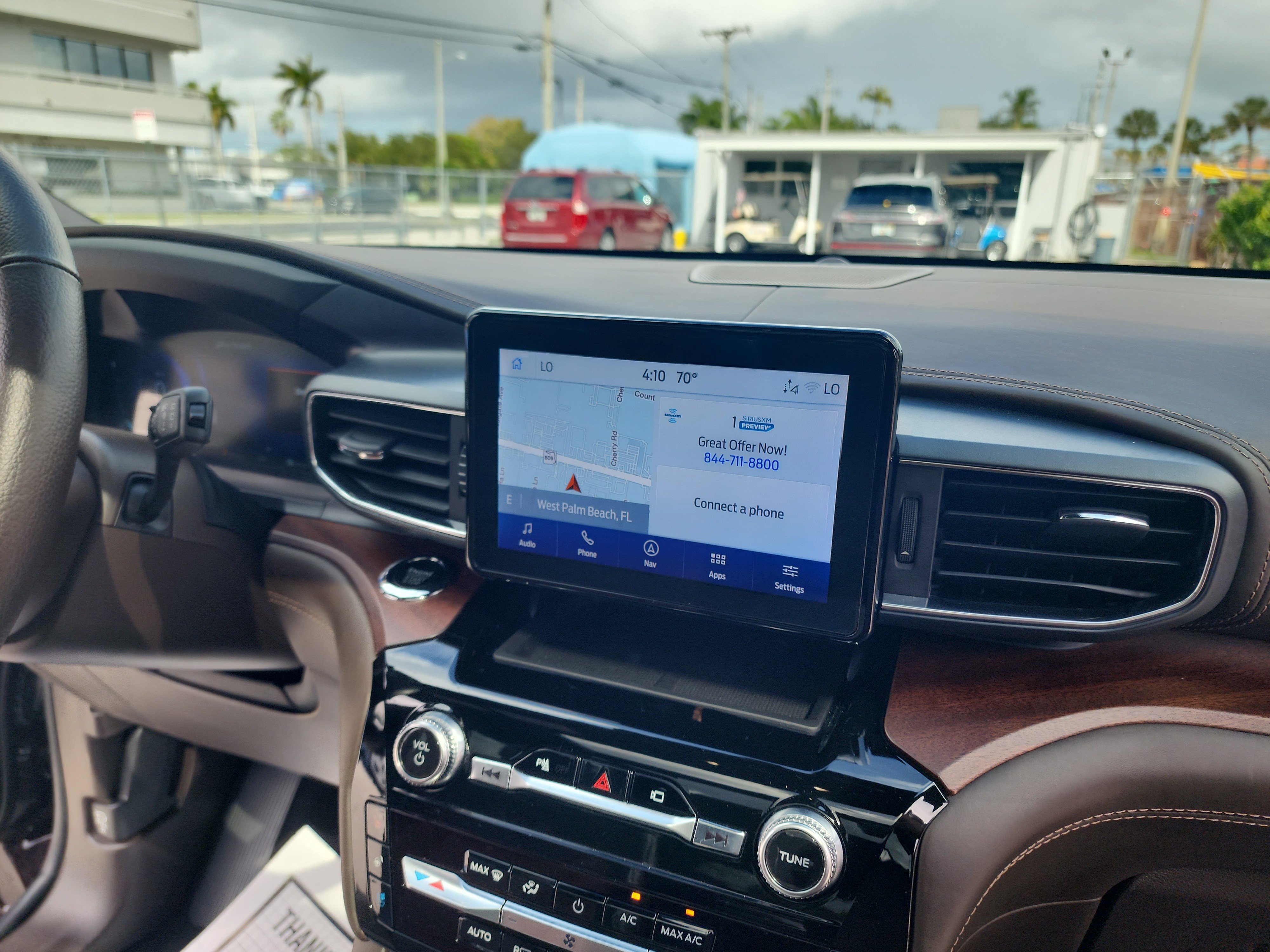 Certified 2023 Ford Explorer King Ranch w/ Class IV Trailer Tow Package image 27