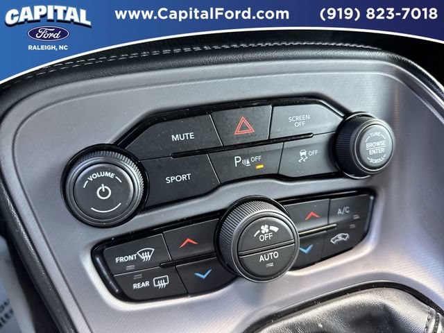 Used 2023 Dodge Challenger R/T w/ Blacktop Package RWD image 28