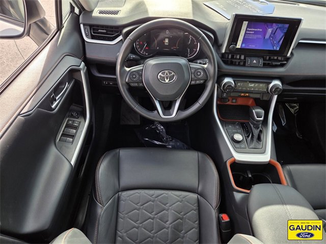 Used 2024 Toyota RAV4 Adventure image 13
