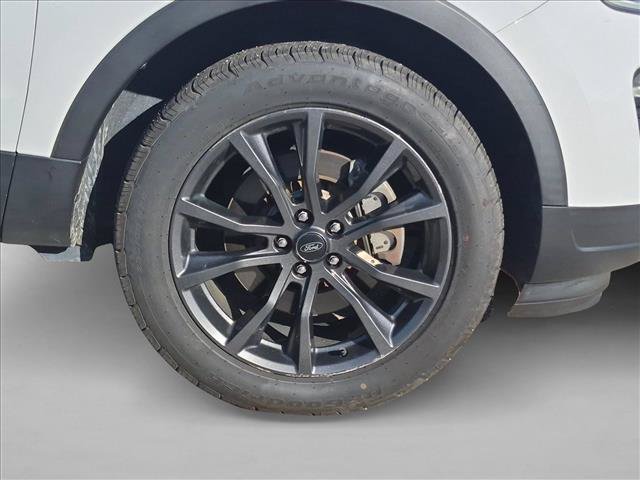 Certified 2018 Ford Explorer XLT w/ Equipment Group 202A AWD/4WD image 11