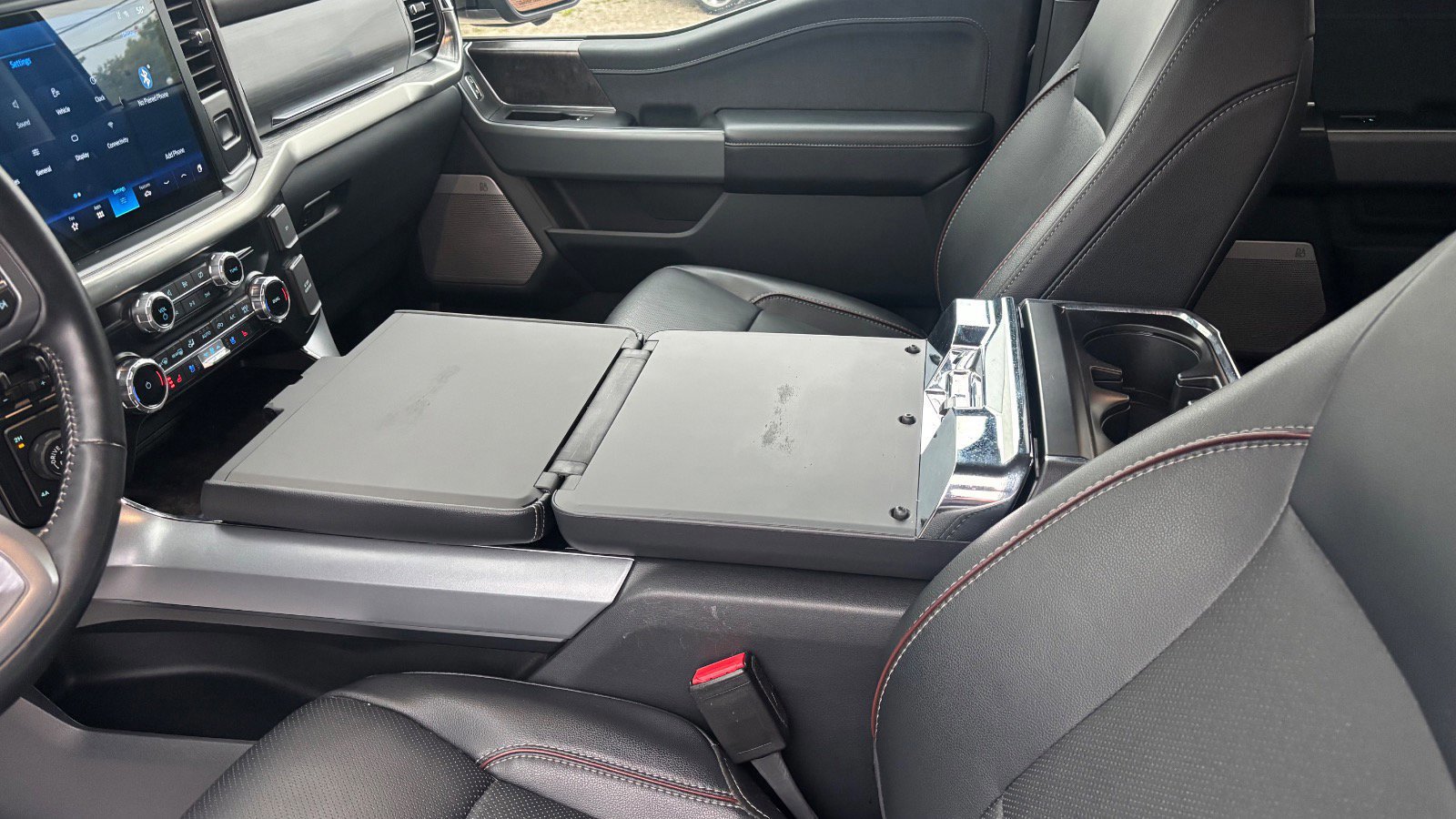 Certified 2022 Ford F150 Lariat image 51