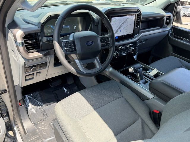Certified 2025 Ford F150 Lightning XLT AWD/4WD image 37
