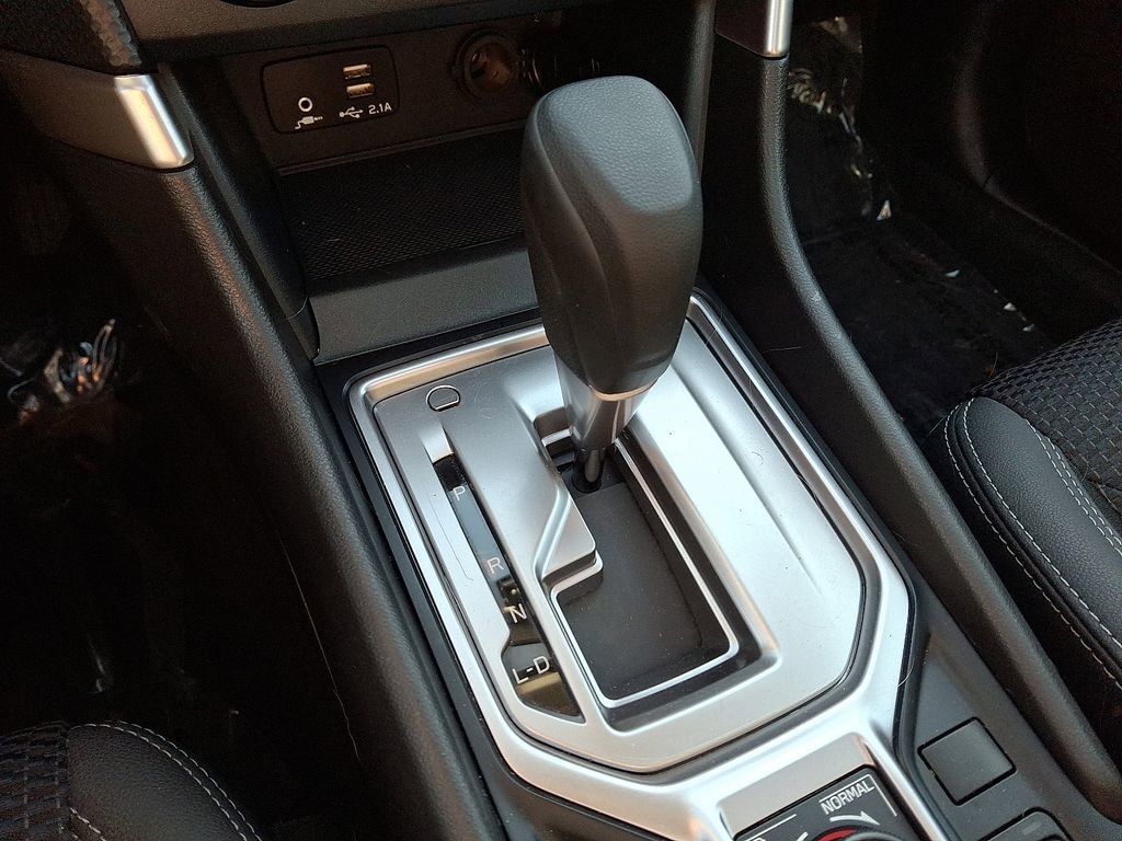 Used 2021 Subaru Forester Premium image 15