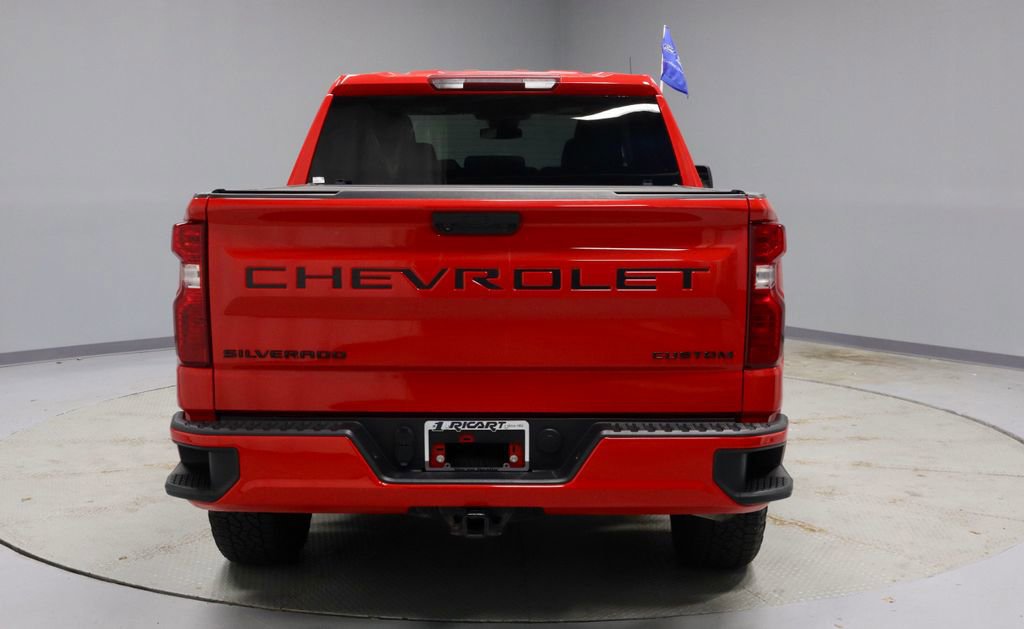 Used 2023 Chevrolet Silverado 1500 Custom w/ LPO, Dark Essentials Package image 4