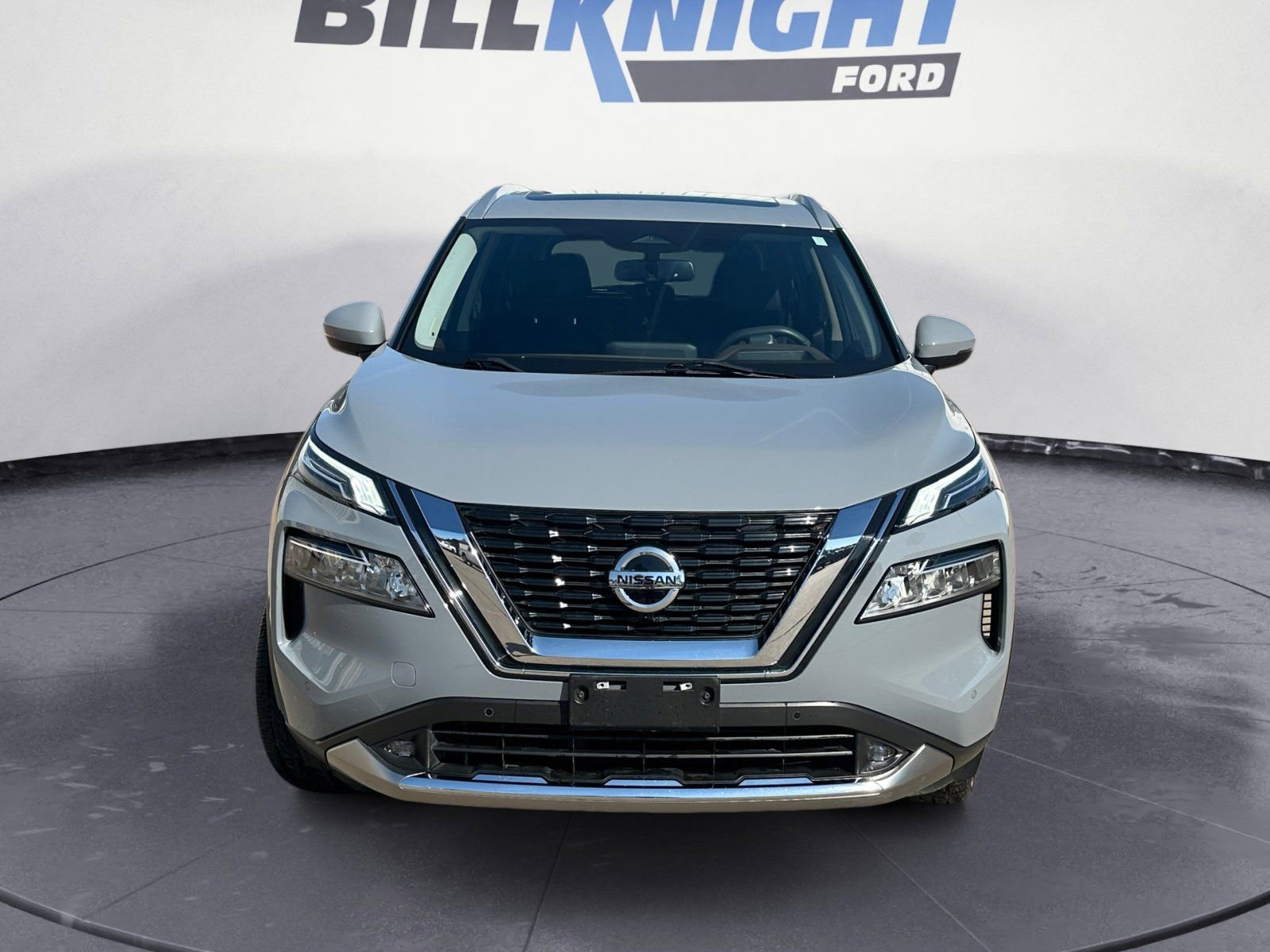 Used 2021 Nissan Rogue Platinum image 8