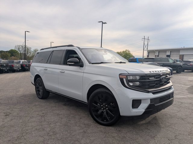 Certified 2025 Ford Expedition Max Platinum w/ Stealth Appearance Package AWD/4WD image 1
