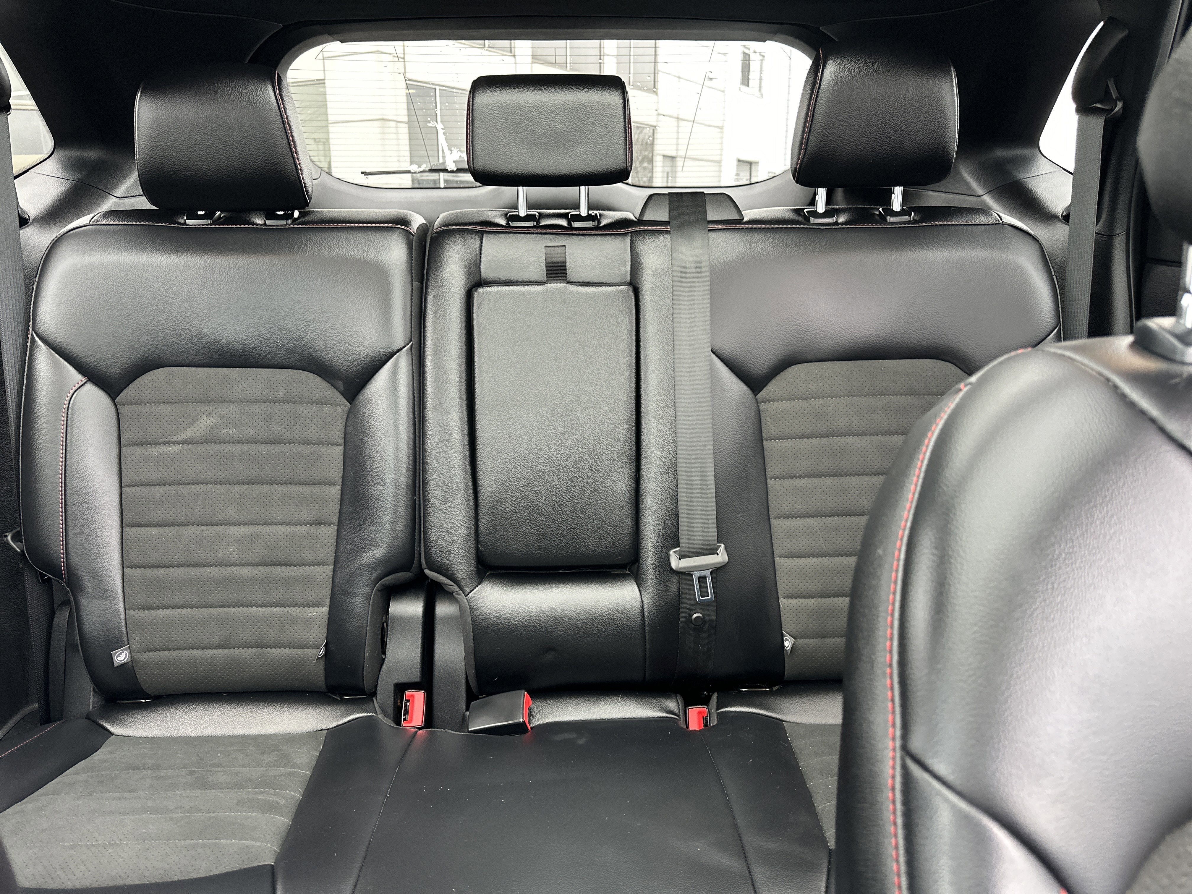 Certified 2024 Ford Edge ST-Line w/ Class II Trailer Tow Package image 25