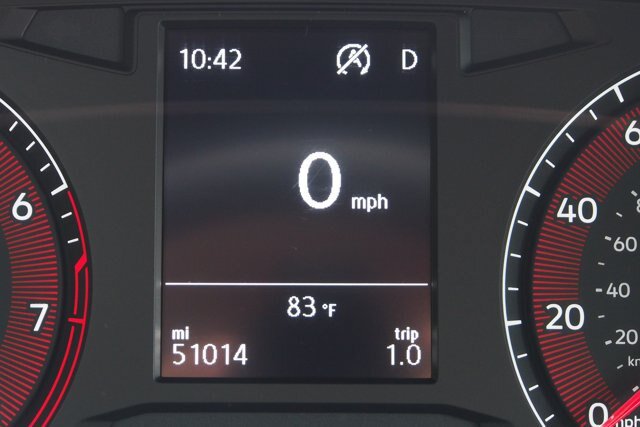 Used 2019 Volkswagen Jetta GLI FWD image 31