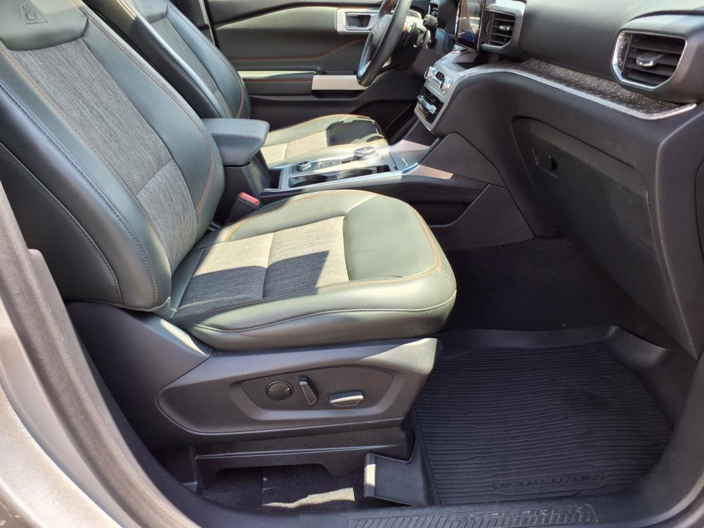 Certified 2022 Ford Explorer Timberline image 9